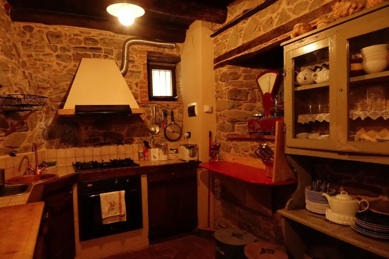 Casa Vacanze Le Muse Sillico Pieve Fosciana ภายนอก รูปภาพ